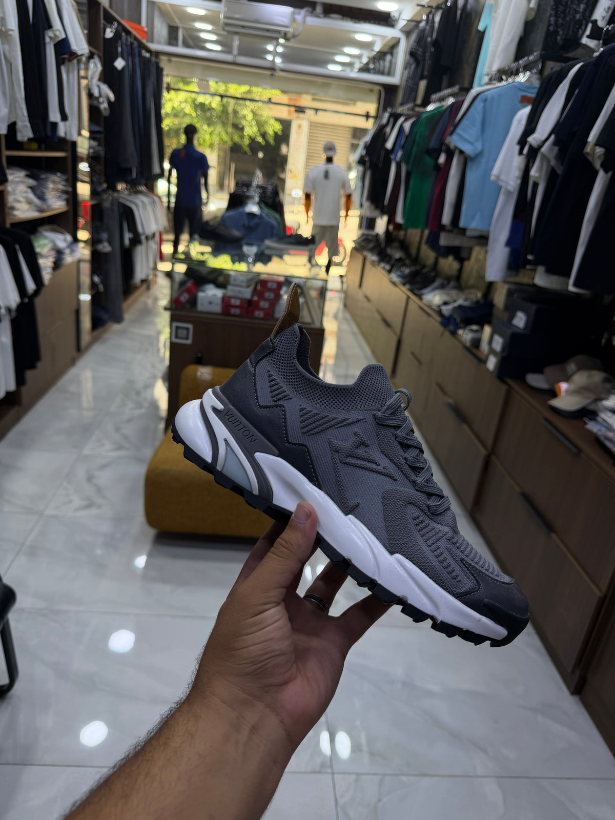 LV shoes